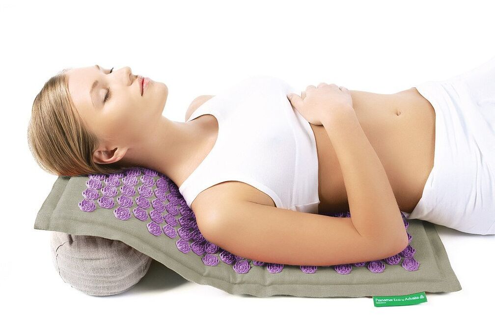 سيساعد قضيب الإبرة في مكافحة الداء العظمي الغضروفي في العمود الفقري العنقي